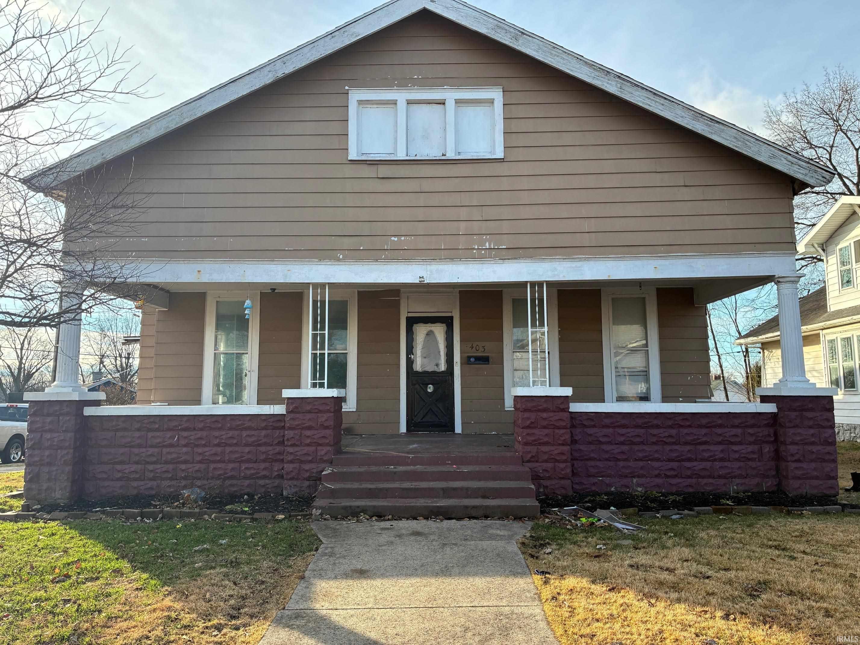 403 West 3rd Street Bicknell, IN 47512 - Photo 2 of 23