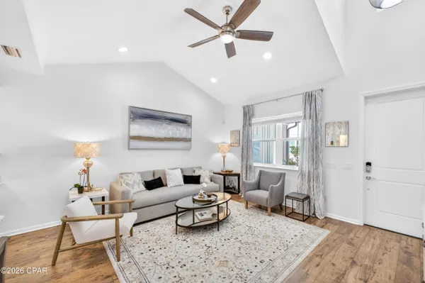 $2,900 | 8980 Coral Reef Way, Panama City Beach, FL 32413