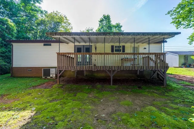 $239,900 | 2423 Westminster Highway, Walhalla, SC 29691