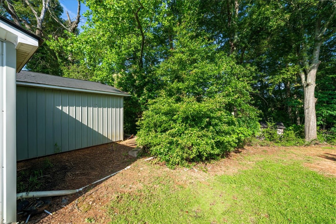 2423 Westminster Highway Walhalla, SC 29691 - Photo 14 of 16