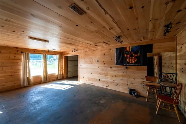 $239,900 | 2423 Westminster Highway, Walhalla, SC 29691