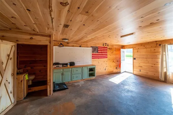 $239,900 | 2423 Westminster Highway, Walhalla, SC 29691