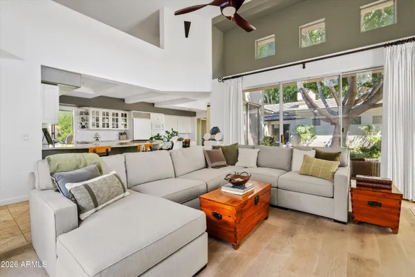 $1,500,000 | 6853 North Central Avenue, Phoenix, AZ 85012