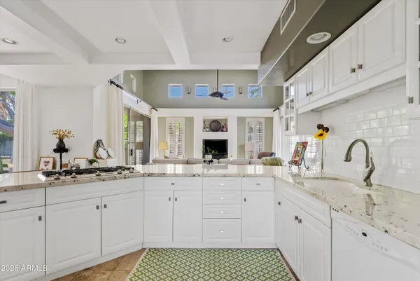 $1,500,000 | 6853 North Central Avenue, Phoenix, AZ 85012