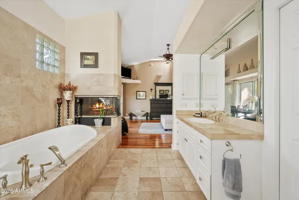 $1,500,000 | 6853 North Central Avenue, Phoenix, AZ 85012