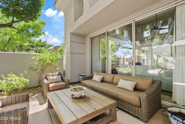 $1,500,000 | 6853 North Central Avenue, Phoenix, AZ 85012