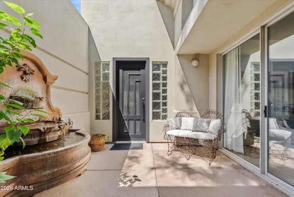 $1,500,000 | 6853 North Central Avenue, Phoenix, AZ 85012