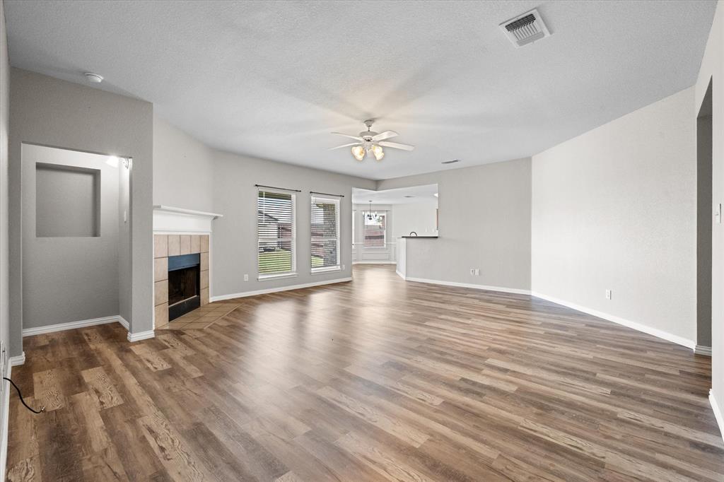 3429 Newgate Street Midlothian, TX 76065 - Photo 7 of 28