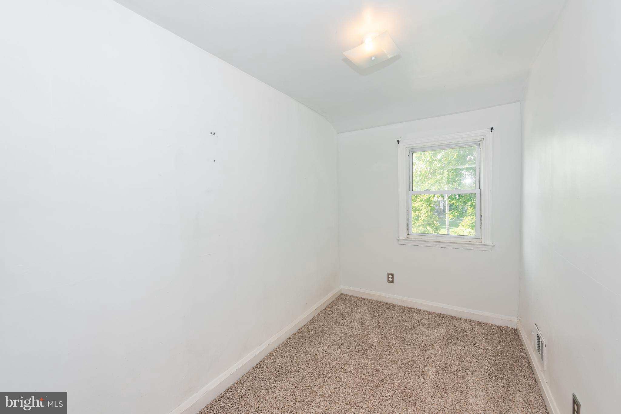 676 Middlesex Road Essex, MD 21221 - Photo 22 of 30 Bedroom