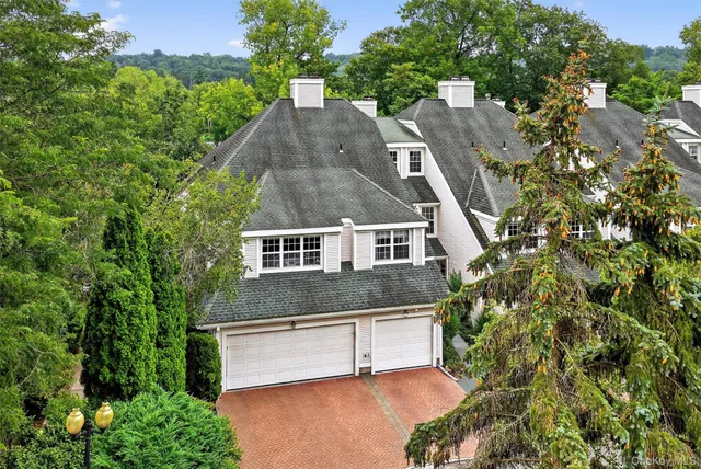 $995,000 | 48 Lake Marie Lane, Bedford Hills, NY 10507