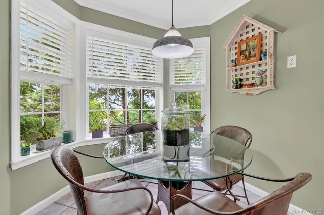 $995,000 | 48 Lake Marie Lane, Bedford Hills, NY 10507