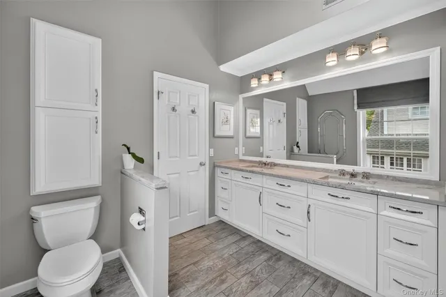 $995,000 | 48 Lake Marie Lane, Bedford Hills, NY 10507