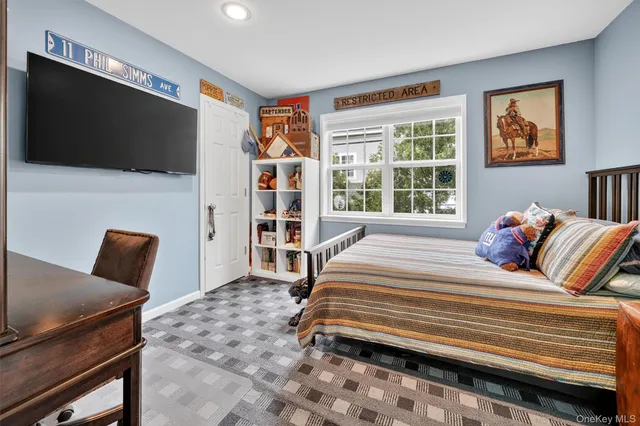 $995,000 | 48 Lake Marie Lane, Bedford Hills, NY 10507