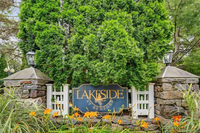 $995,000 | 48 Lake Marie Lane, Bedford Hills, NY 10507