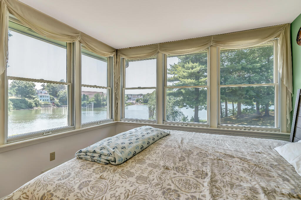 20 West Lewis Point Road Damariscotta, ME 04543 - Photo 33 of 68 32