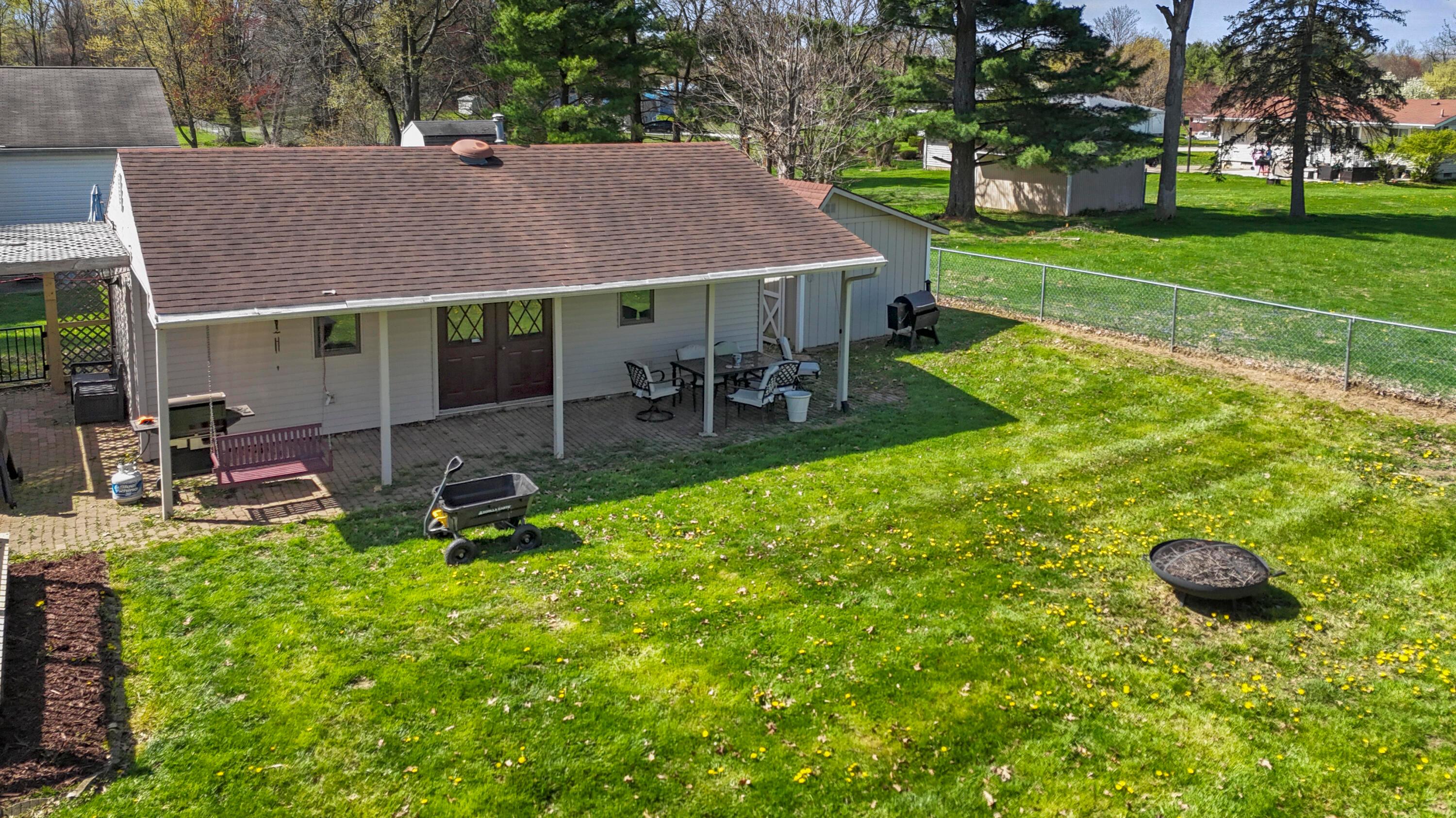 110 Hilltop Road Mansfield, OH 44906 - Photo 24 of 39 22