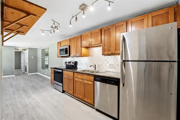 $1,695 | 344 Eron Way, Unit 12, Winter Garden, FL 34787