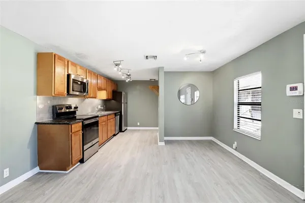 $1,695 | 344 Eron Way, Unit 12, Winter Garden, FL 34787
