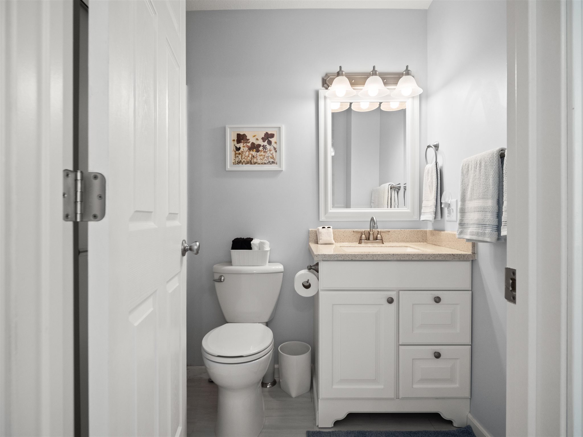543 East Lake View Road Syracuse, IN 46567 - Photo 12 of 36 Gallery Image 12