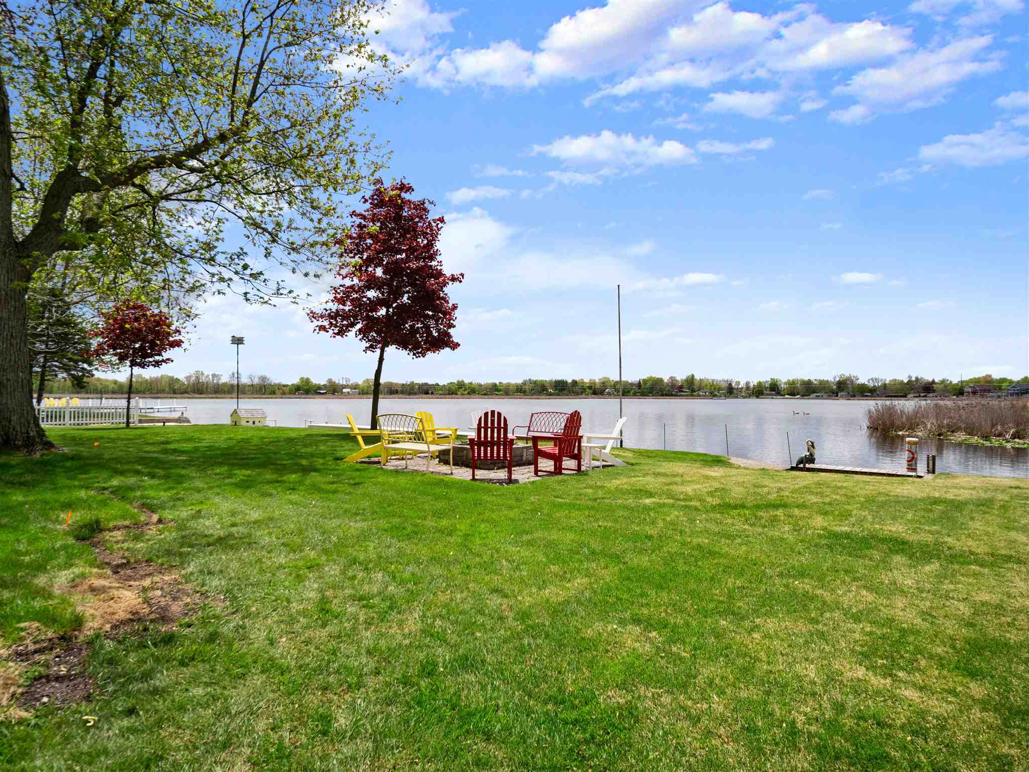 543 East Lake View Road Syracuse, IN 46567 - Photo 34 of 36 Gallery Image 34