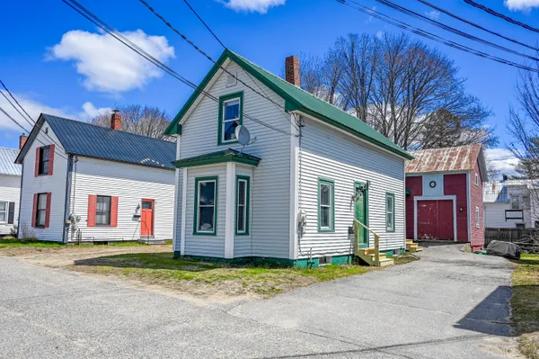 $195,000 | 5 Hazen Street, Norway, ME 04268