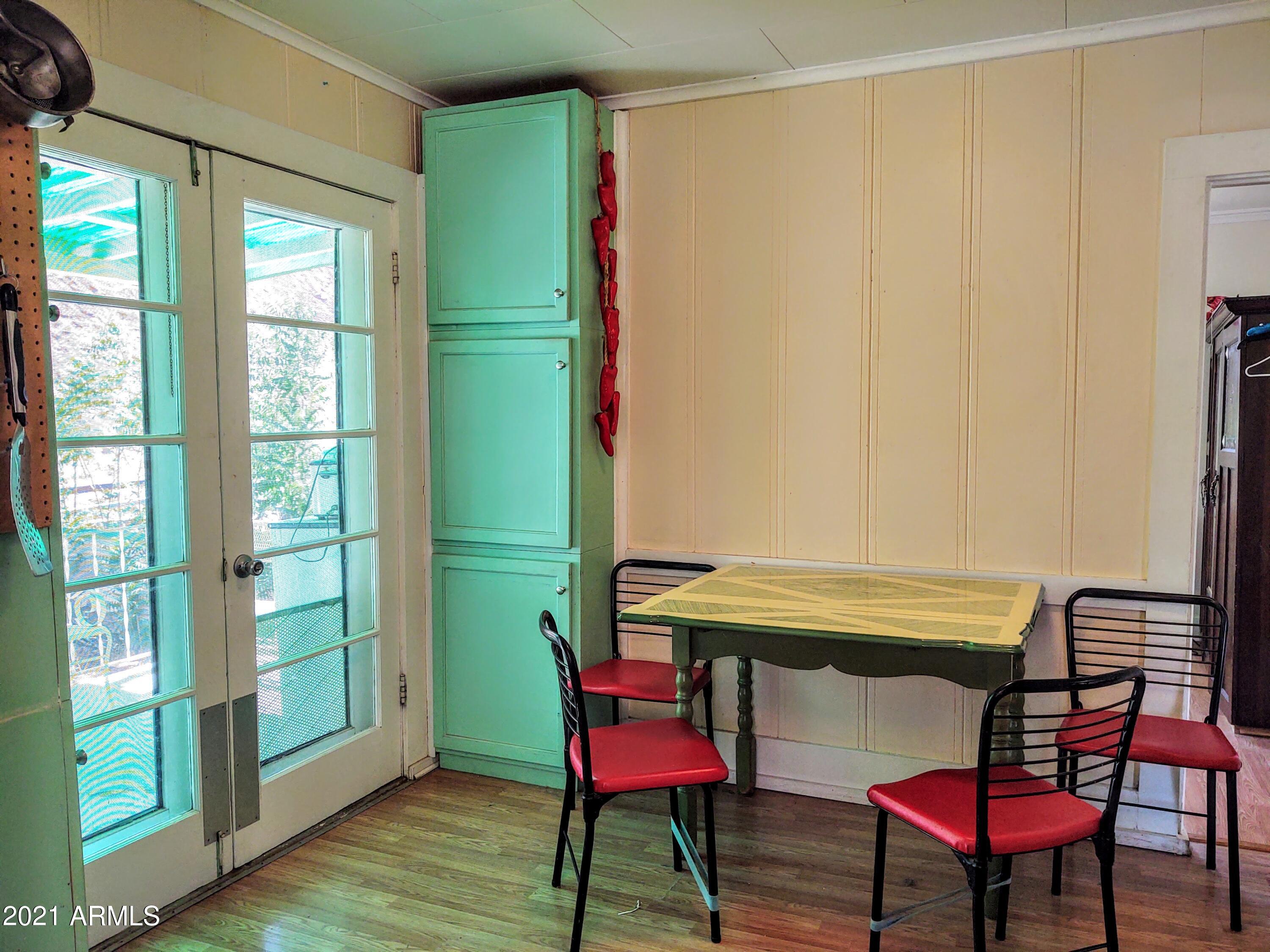 32 Old Douglas Road Bisbee, AZ 85603 - Photo 6 of 16 a room with furniture and a window