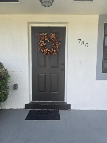 $639,900 | 780 West 74th Place, Hialeah, FL 33014