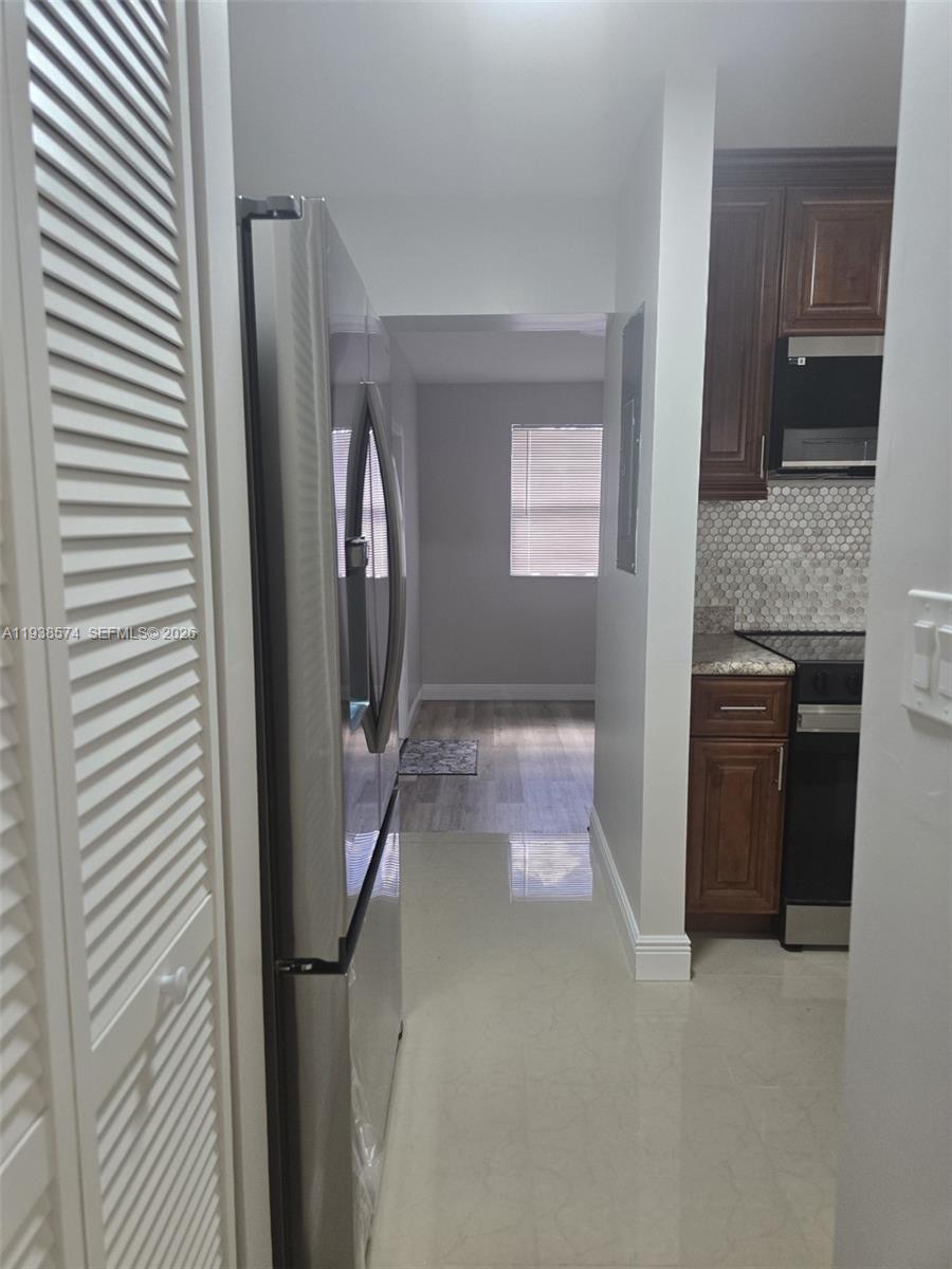 780 West 74th Place Hialeah, FL 33014 - Photo 15 of 24