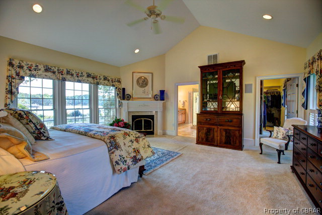132 Way Point Lane Kilmarnock, VA 22482 - Photo 23 of 42