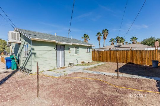249 North Alvord Street Ridgecrest, CA 93555 - Photo 38 of 39 a house view with a backyard space