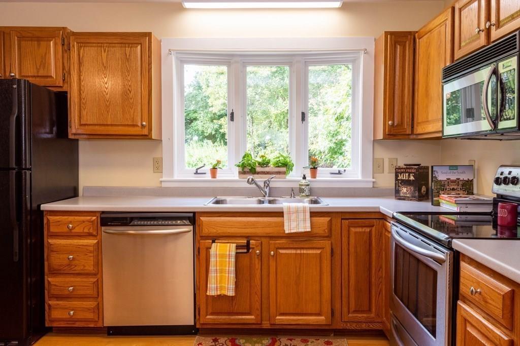 177 7 Star Road Groveland, MA 01834 - Photo 9 of 24 Gallery Image 9