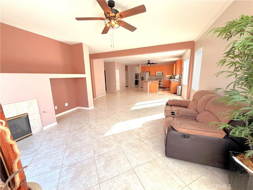 27966 Crystal Spring Drive Menifee, CA 92584 - Photo 8 of 36