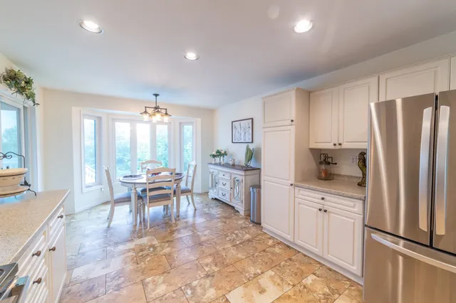 $474,900 | 630 Morning Star Drive, Portage, WI 53901