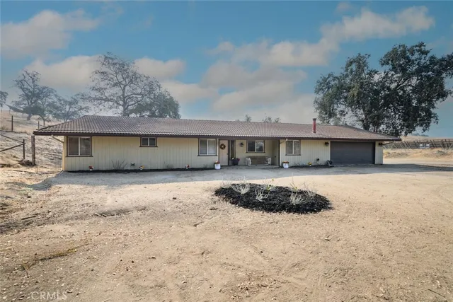 $475,000 | 22630 Stagecoach Lane, Clovis, CA 93619