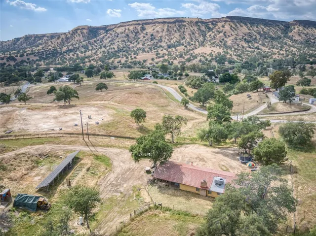 $475,000 | 22630 Stagecoach Lane, Clovis, CA 93619