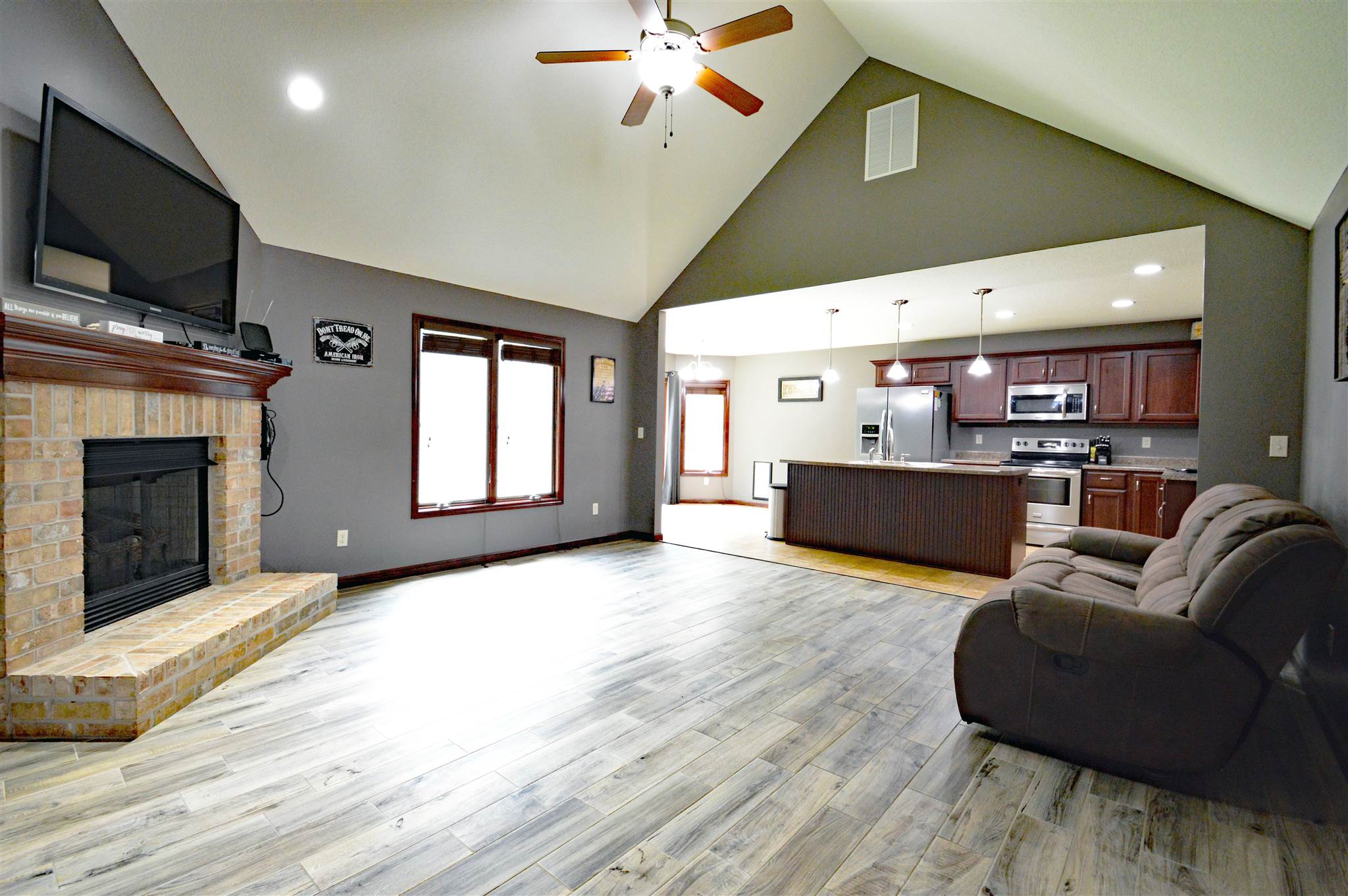 6202 Goshen Road Fort Wayne, IN 46818 - Photo 6 of 34