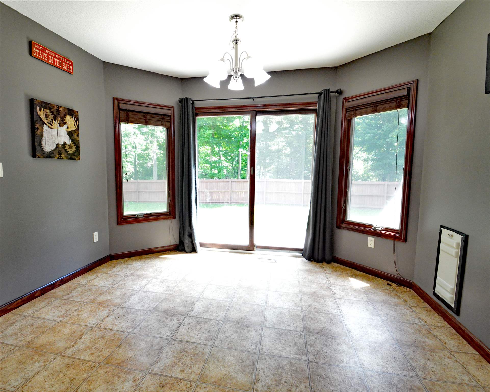 6202 Goshen Road Fort Wayne, IN 46818 - Photo 10 of 34