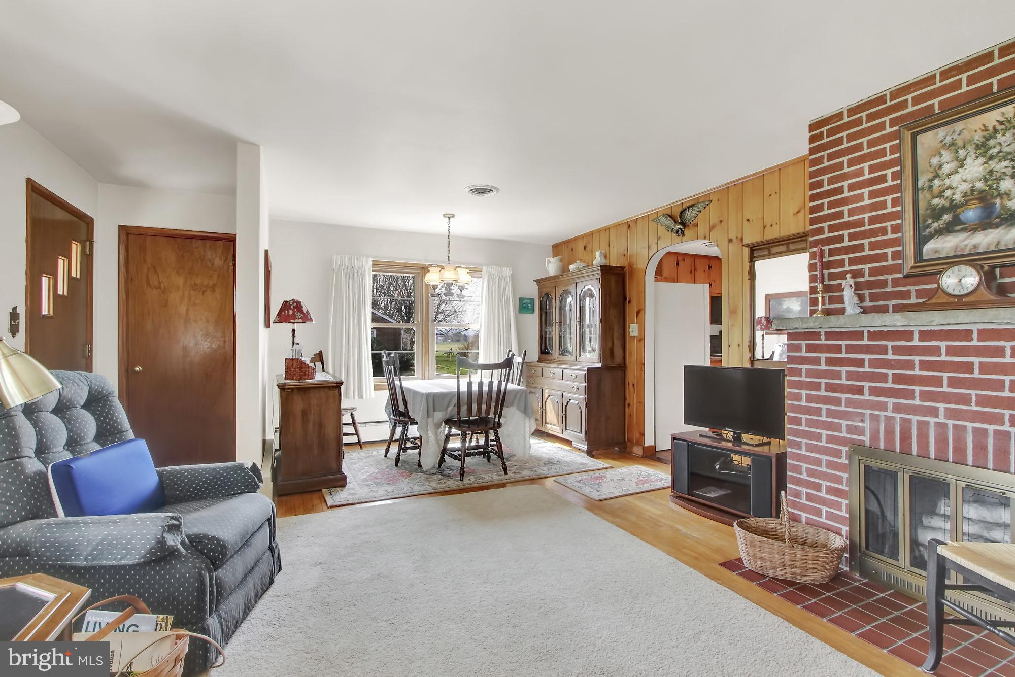 78 Carrolls Tract Road Fairfield, PA 17320 - Photo 4 of 25