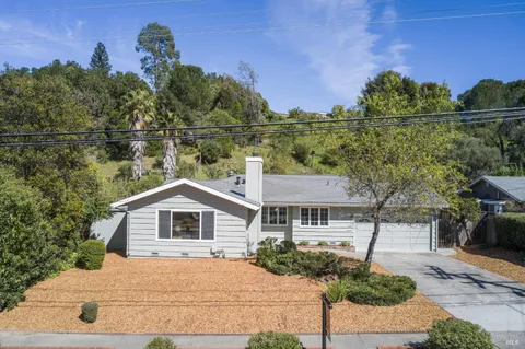 $1,079,000 | 320 Alameda De La Loma, Novato, CA 94949
