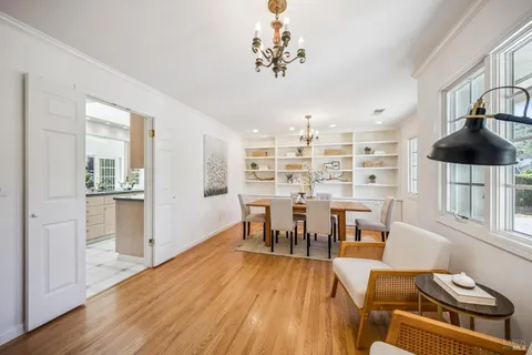$1,079,000 | 320 Alameda De La Loma, Novato, CA 94949