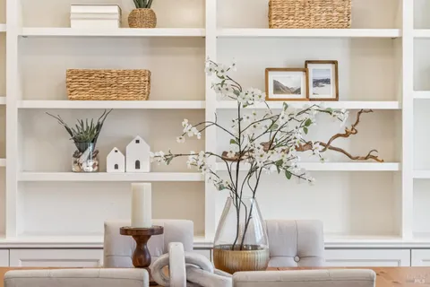 $1,079,000 | 320 Alameda De La Loma, Novato, CA 94949