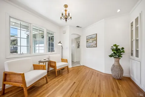 $1,079,000 | 320 Alameda De La Loma, Novato, CA 94949