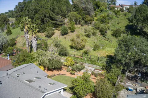 $1,079,000 | 320 Alameda De La Loma, Novato, CA 94949
