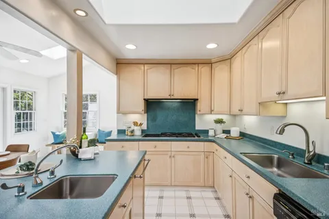 $1,079,000 | 320 Alameda De La Loma, Novato, CA 94949