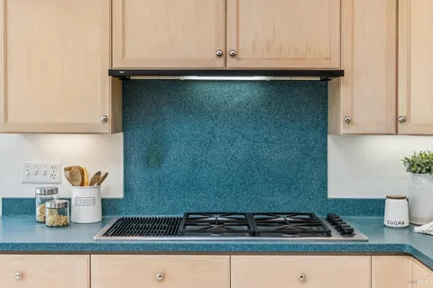 $1,079,000 | 320 Alameda De La Loma, Novato, CA 94949