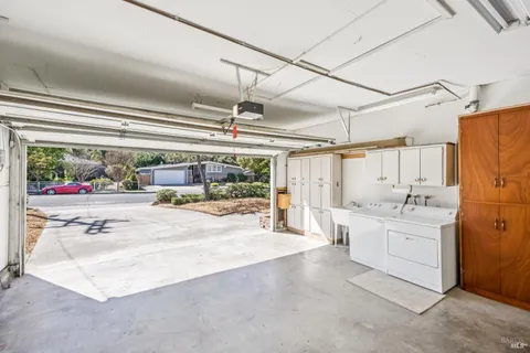 $1,079,000 | 320 Alameda De La Loma, Novato, CA 94949