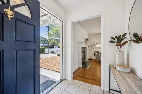 $1,079,000 | 320 Alameda De La Loma, Novato, CA 94949