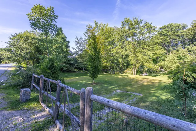 $475,000 | 11 Spruce Street, Rockport, ME 04856