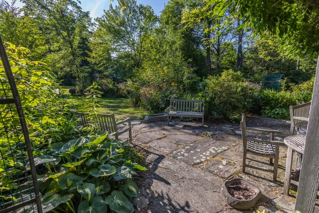 $475,000 | 11 Spruce Street, Rockport, ME 04856