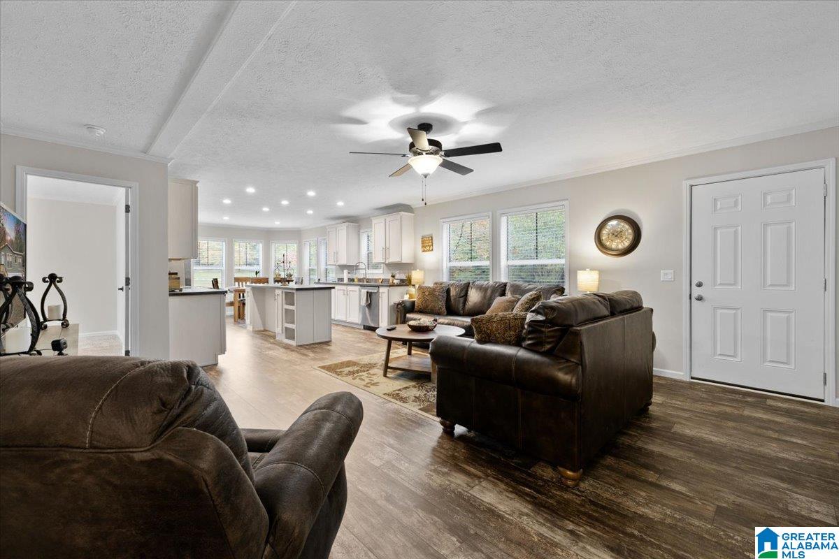 3381 Pine Mountain Road Remlap, AL 35133 - Photo 3 of 28 Gallery Image 3
